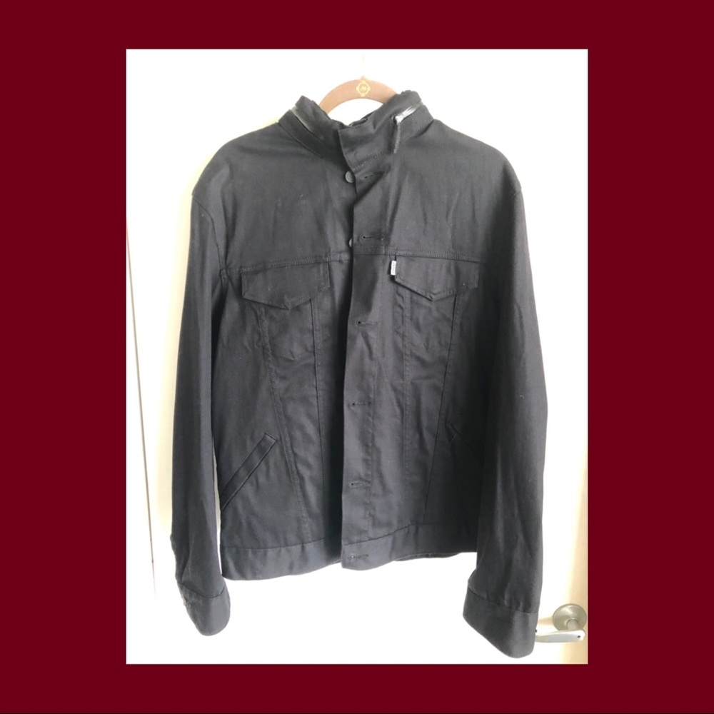 Levi’s commuter trucker jacket large
